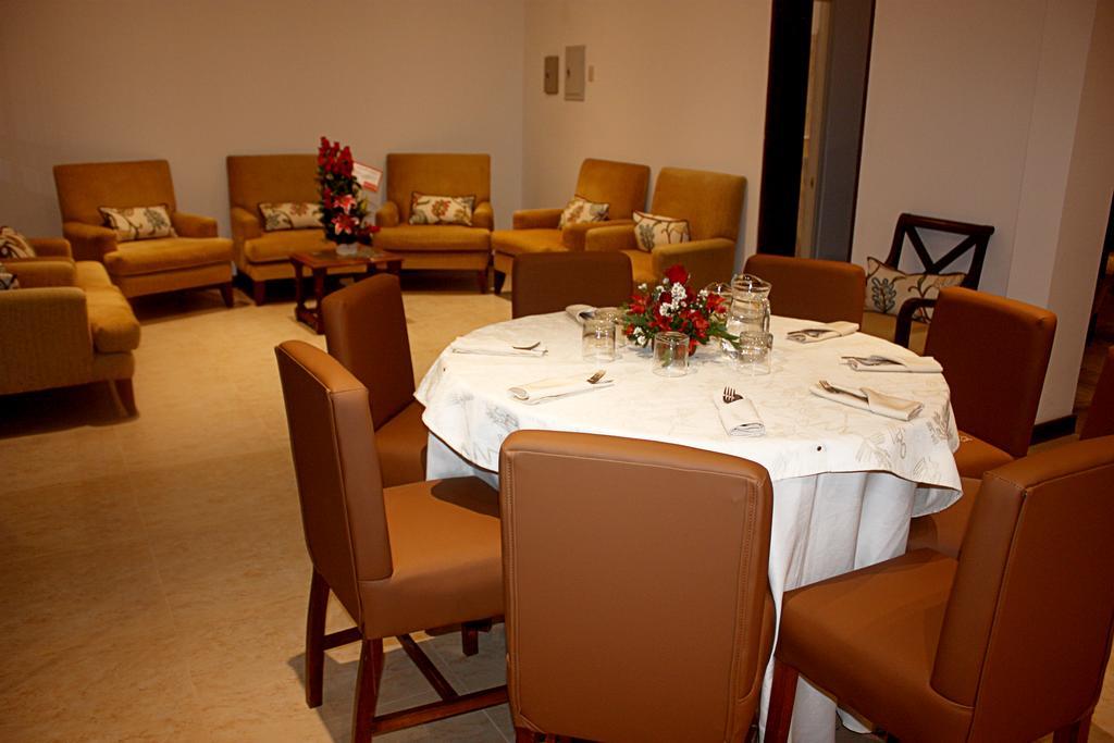 Mc Hotel 伊察 外观 照片