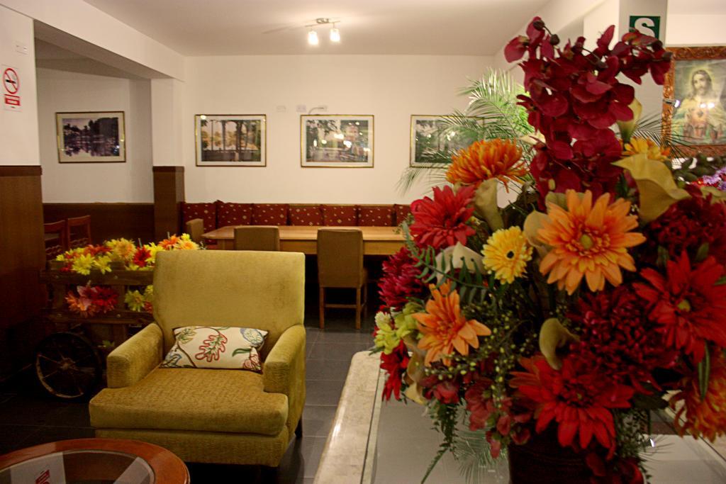 Mc Hotel 伊察 外观 照片
