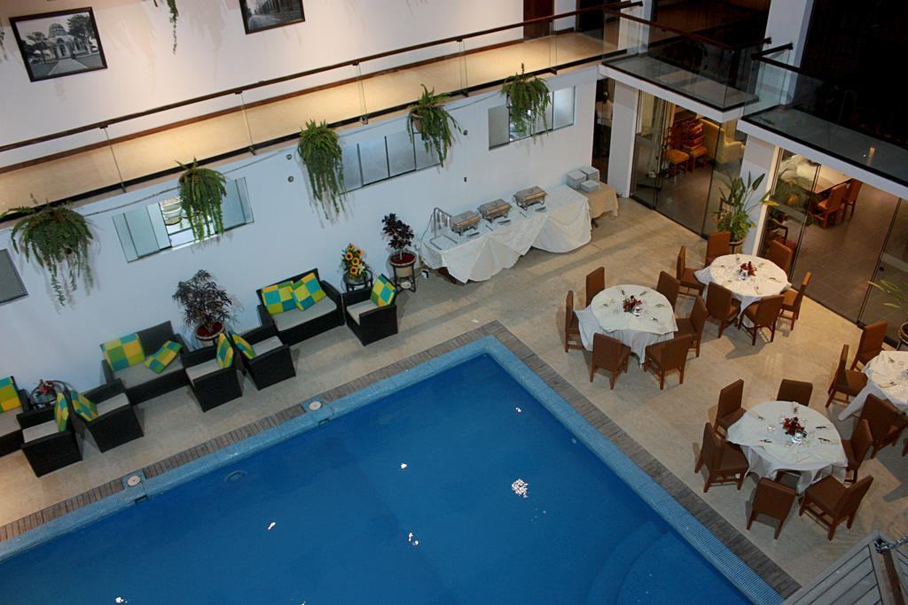 Mc Hotel 伊察 外观 照片